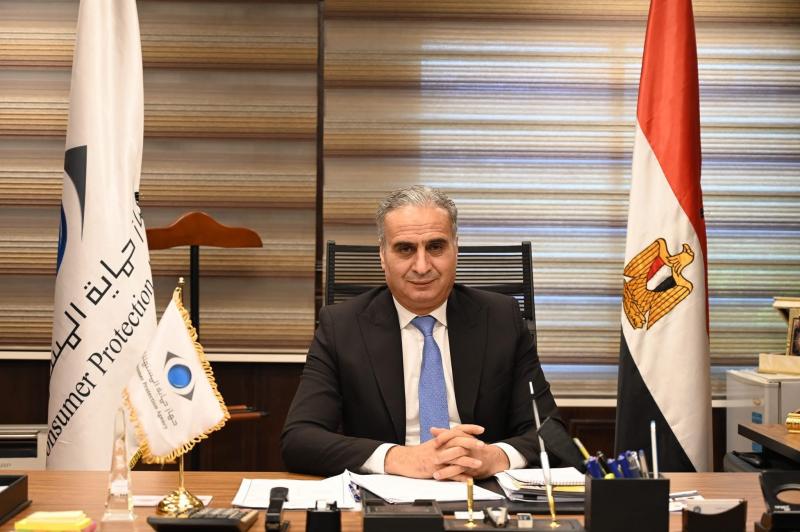 جهاز حماية المستهلك يقوم بضبط مخزن لتعبئة الزيوت مجهولة المصدر بمحافظة الشرقية مُخالفًا للإشتراطات