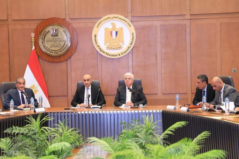 الدكتور أيمن عاشور عن نظام البكالوريا: هدفنا الأساسي خريج مؤهل بالجدارات اللازمة لمتطلبات سوق العمل