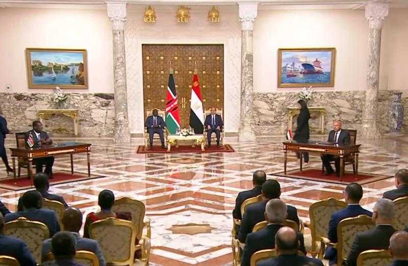 الرئيس السيسي ورئيس كينيا يشهدان التوقيع على مذكرات تفاهم وتعاون بين البلدين.. بث مباشر