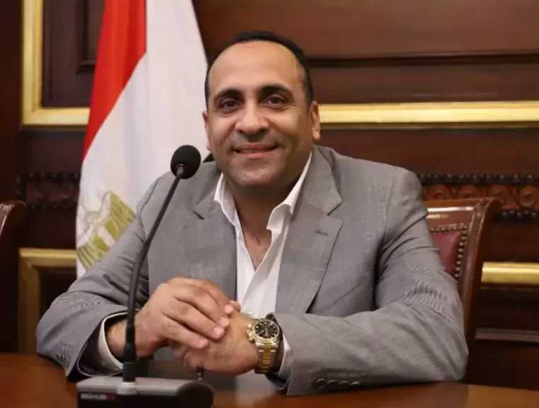 وكيل تعليم الشيوخ: مشاركة الرئيس السيسي في قمة السبع الكبرى تؤكد ثقل مصر الدولي وقدرتها على التأثير في القضايا العالمية
