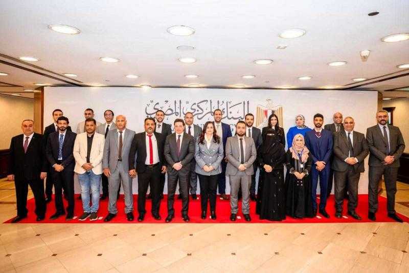 البنك المركزي يستقبل وفدًا من نظيره اليمني للتعرف على التجربة المصرية بمجال نظم وخدمات الدفع
