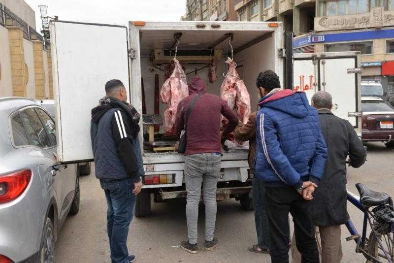 محافظة الدقهلية: انطلاق قافلة سيارات بيع اللحوم بأسعار مخفضة في دكرنس