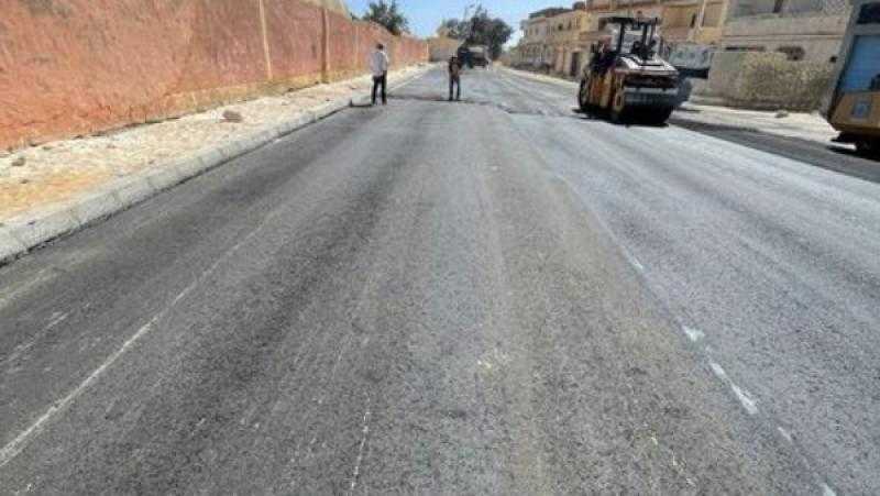 رصف وتركيب الانترلوك بمنطقة الشيخ عطيوة وعزبة الطواهر بمرسى مطروح