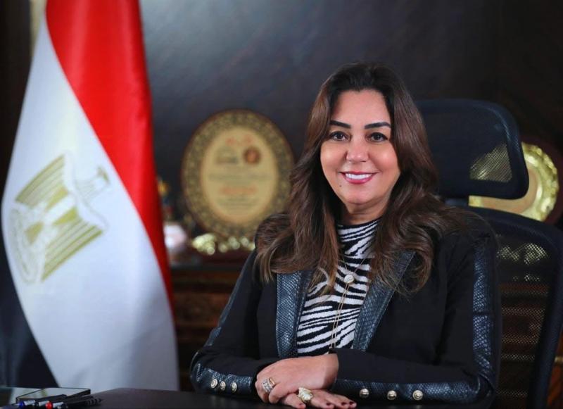 وزيرة التنمية المحلية تعلن بدء أعمال مشروع تطوير شارع الرشاح ”مصرف مسطرد” بالقليوبية بتكلفة 51 مليون جنيه