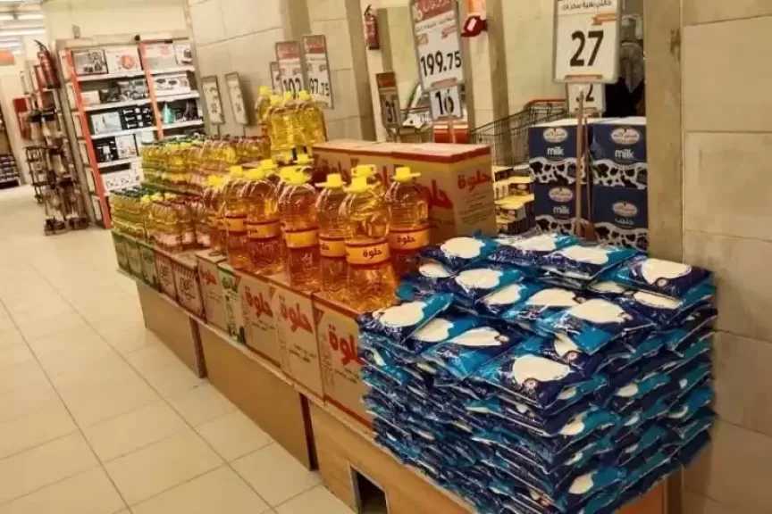 ضبط سلع غذائية فاسدة خلال حملة تموينية مكثفة غرب الأقصر