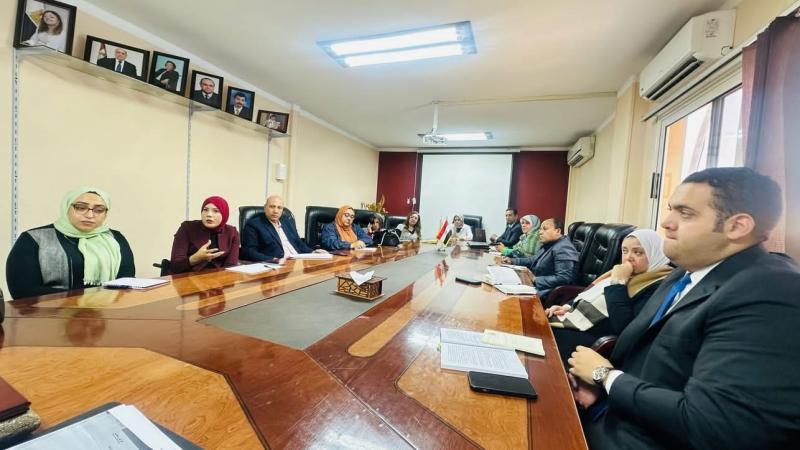المشرف العام على ”القومي للأشخاص ذوي الإعاقة” تناقش قضايا المرأة ذات الإعاقة