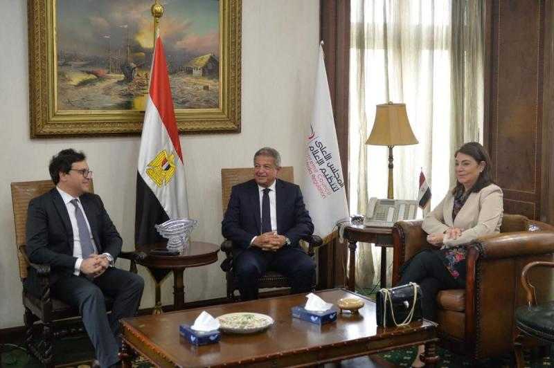 اجتماع هام بين رئيس الأعلى للإعلام ووزير الثقافة ومسئولين بـ”المتحدة” والرقابة على المصنفات وغرفة السينما