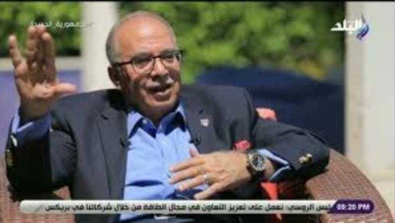 أسامة حمدي: الطبيب الذي يعمل في مستشفى للطوارئ بطل