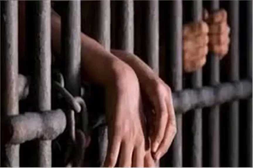 ضبط المتهمين بالتشاجر وإصابة شخص لمعاكسة فتاة بالهرم