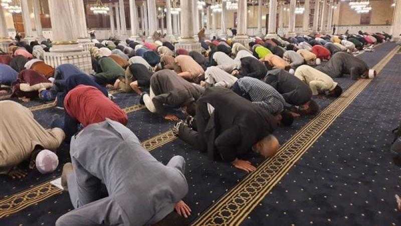 مركز الأزهر للفتوى الإلكترونية يوضح كيفية قضاء الصلوات الفائتة