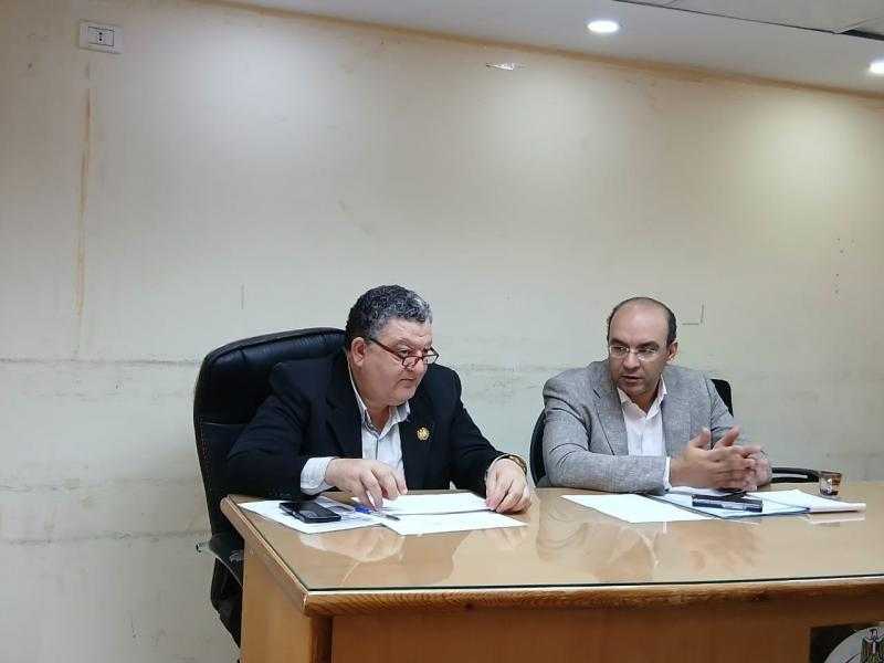 وكيل صحة الدقهلية يترأس اجتماعا لتقييم مؤشرات منشآت الرعاية الأولية خلال الربع الأول