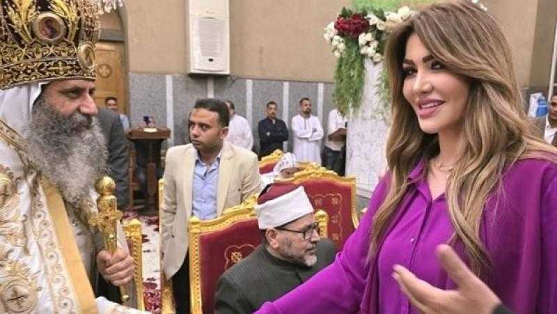 من داخل دير المحرق.. لقاء سويدان تحتفل بعيد القيامة في أسيوط