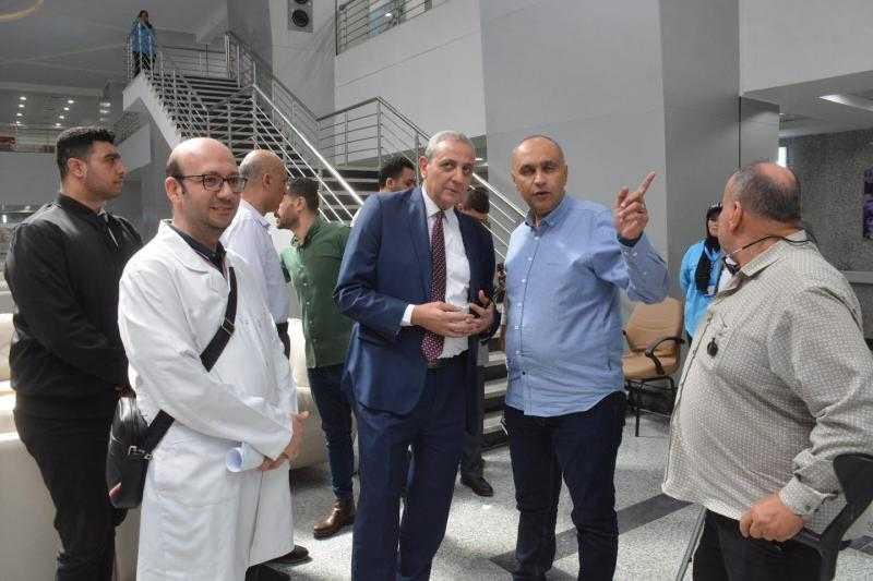 محافظ الغربية يتفقد مشروعات الطرق ومستشفى طنطا العام الجديد