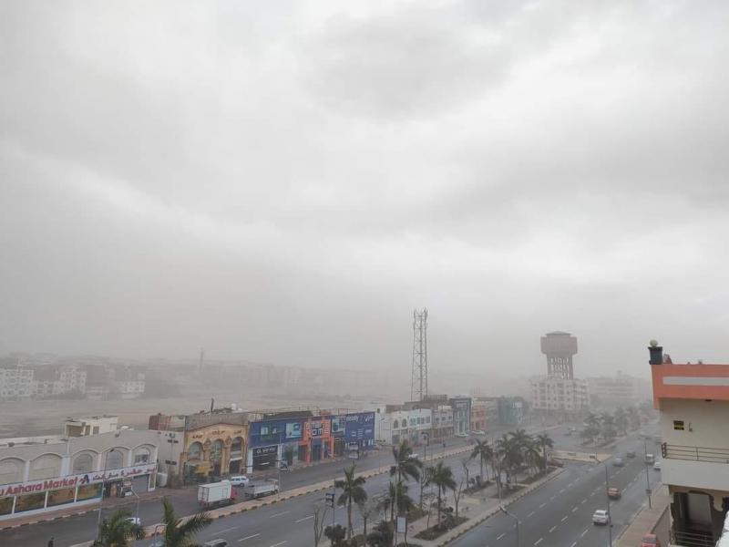 إغلاق ميناء الغردقة البحري وإيقاف كافة الأنشطة البحرية لسوء الأحوال الجوية