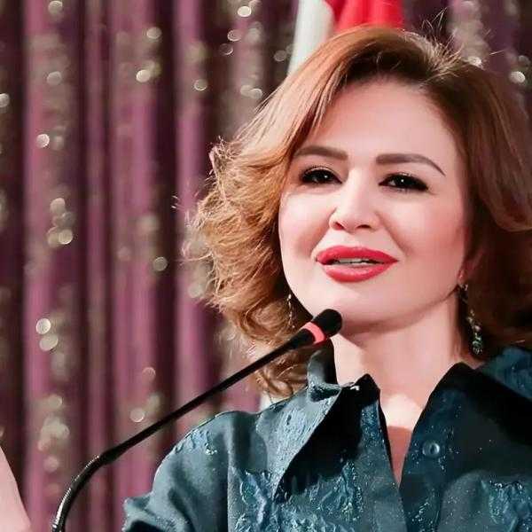 إلهام شاهين بعد تكريمها بمنتدى الثقافات العربية بلبنان: تشرفت بتمثيل مصر