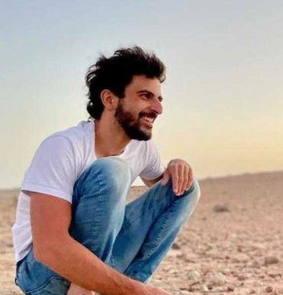 مخرج فيلم «لا أرض أخرى» يروي قصة سخرية المستوطنين الإسرائيليين منه