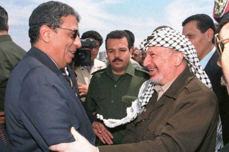عاجل وسري| وثيقة بريطانية تكشف تفاصيل محورية عن زيارة عمرو موسى إلى لندن عام 1994