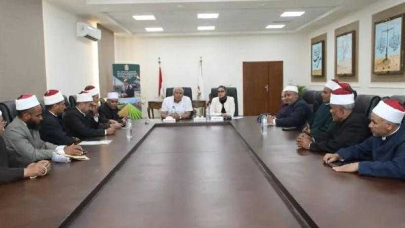 محافظ الوادي الجديد يوجه بتفعيل مبادرة ”استبقوا الخيرات” لخدمة المواطنين