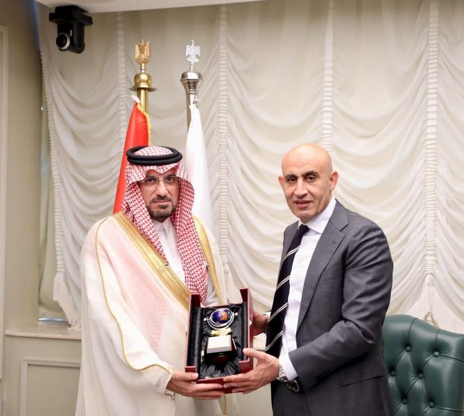 وزير التربية والتعليم يستقبل المدير العام لمكتب التربية العربي لدول الخليج لبحث تعزيز فرص التعاون في المشروعات التعليمية
