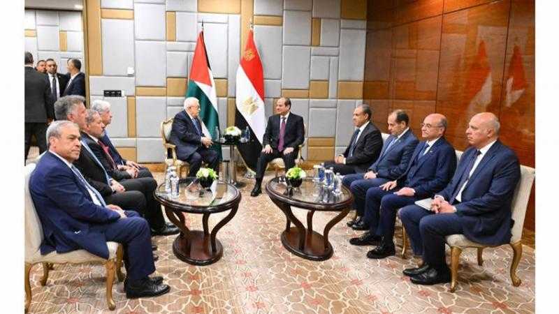 الرئيس السيسي يلتقي أبو مازن بموسكو ويؤكد دعم مصر الكامل للقضية الفلسطينية