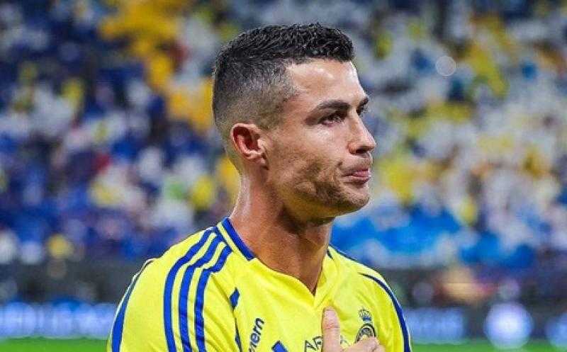 رونالدو يشترط إقالة مدرب النصر وتسريح 4 لاعبين مقابل تجديد تعاقده