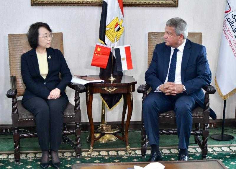 رئيس الأعلى للإعلام يستقبل رئيسة الهيئة الوطنية للإذاعة والتلفزيون الصينية
