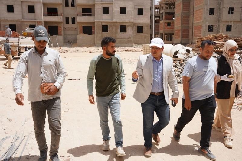 رئيس جهاز سوهاج الجديدة يتفقد مشروعات ”سكن لكل المصريين” وأعمال التطوير والتنسيق بالمدينة| صور