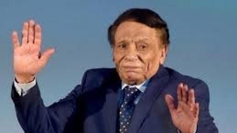 اللي مجاش منه اتنين.. أمير كرارة يهنئ عادل إمام بعيد ميلاده
