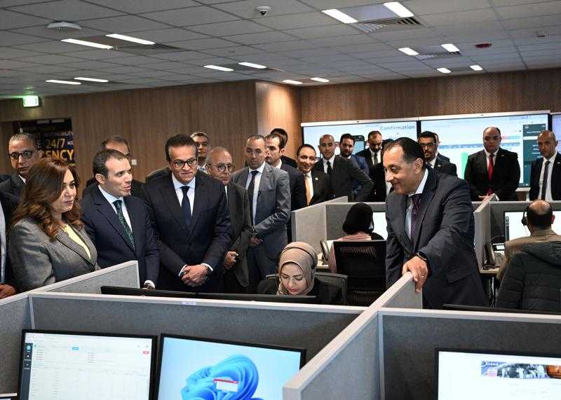 رئيس الوزراء يفتتح المقر الرئيسي الجديد لهيئة الاسعاف المصرية