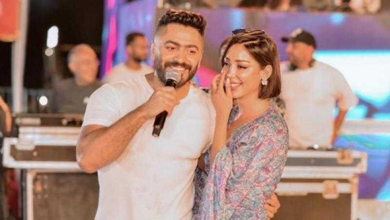 تامر حسني يكشف حقيقة عودته إلى بسمة بوسيل.. ويؤكد: أموت نفسي ولا أزعلها