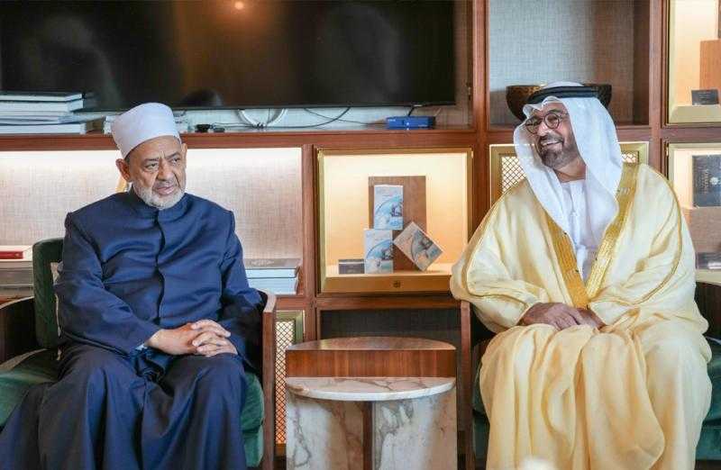 شيخ الأزهر رئيس مجلس حكماء المسلمين يلقي الكلمة الرئيسية في قمة الإعلام العربي بدبي