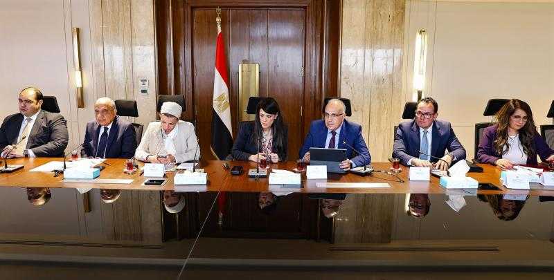 وزيرة التخطيط تعقد اجتماعاً لمُناقشة تنفيذ البرنامج الوطني للإصلاحات الهيكلية