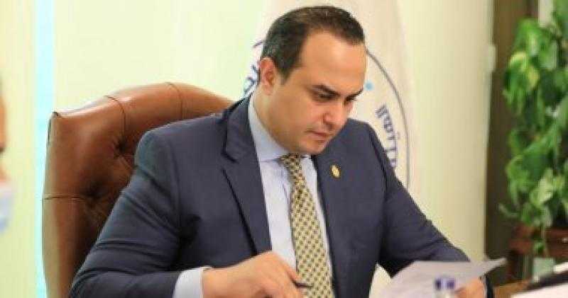 رئيس هيئة الرعاية الصحية يلتقى أعضاء ”النواب والشيوخ” استعدادا لتشغيل التأمين الصحي الشامل بأسوان