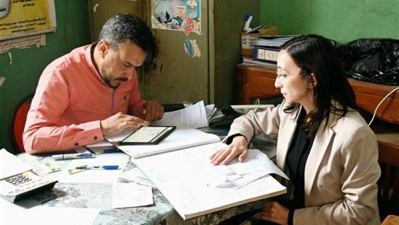 محافظ البحيرة توجه بمراجعة سجلات الجمعية الزراعية بإدفينا