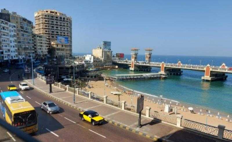 طقس ربيعي مائل للحرارة في الإسكندرية رغم تحذير الأرصاد بسقوط أمطار