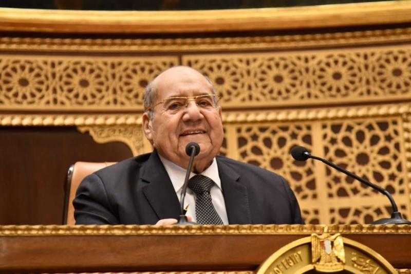 رئيس ”الشيوخ” يحيل 3 طلبات مناقشة حول العنف والتنمر والتحرش بالمدارس