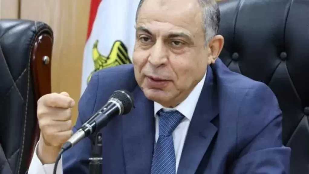 محافظ المنيا يتفقد المرحلة الأولى من عمارات بديل الإيواء بالسلخانة