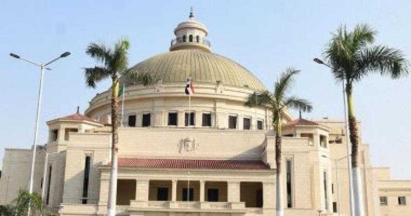 جامعة القاهرة تواصل استعداداتها لتجهيز مكتب التنسيق بعد عودته لمدينة الطلبة
