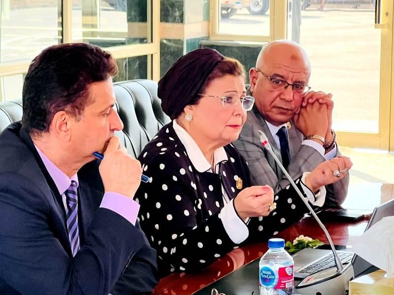 ”نائب وزير الصحة” تتابع مشاركة القطاع الخاص في مبادرة ”الألف يوم الذهبية”