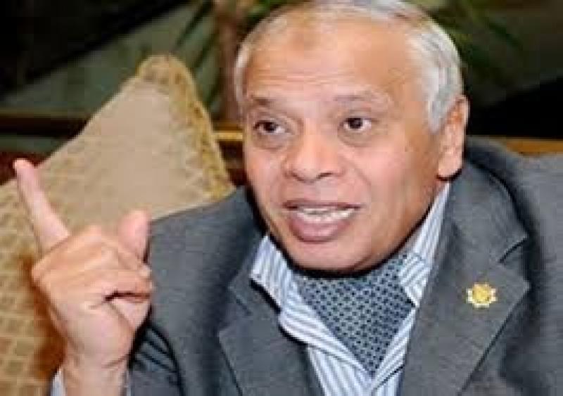 خبير عسكري: واشنطن تسعى لخلق وهم استسلام إيران.. لكن طهران لن تتراجع عن النووي