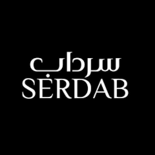 عبايات عملية من سرداب: الراحة والأناقة في آن واحد
