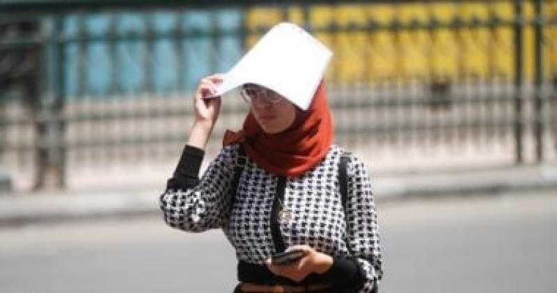 الطقس اليوم.. أجواء شديدة الحرارة وشبورة صباحا والعظمى بالقاهرة 36 درجة