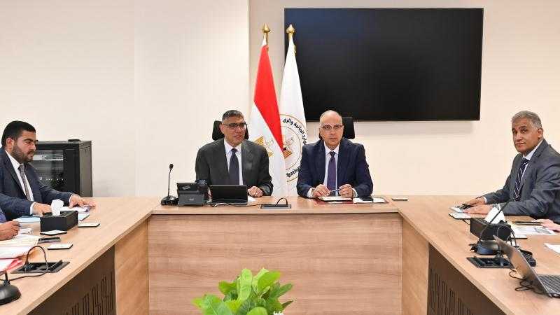 الري: التنسيق مع ”الجيزة” لتوفير المياه للمنطقة الصناعية بأبو رواش ومنع إلقاء المخلفات بالمجارى المائية