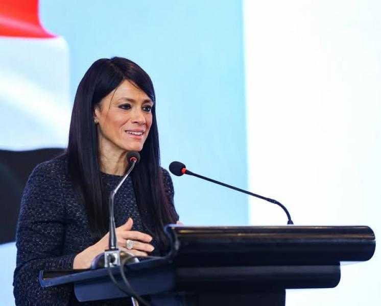 وزيرة التخطيط تناقش مع العضو المنتدب للمنتدى الاقتصادي العالمي ورئيس ”أكوا باور” لمناقشة التعاون المُشترك