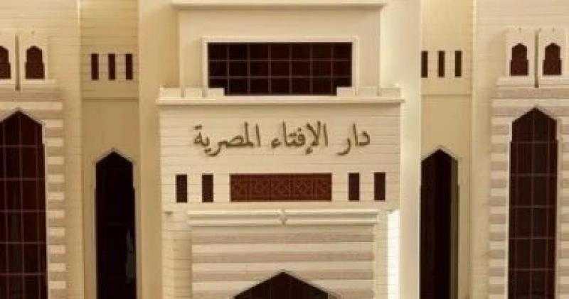 أمين الفتوى: قراءة القرآن أفضل من مجرد الاستماع إليه
