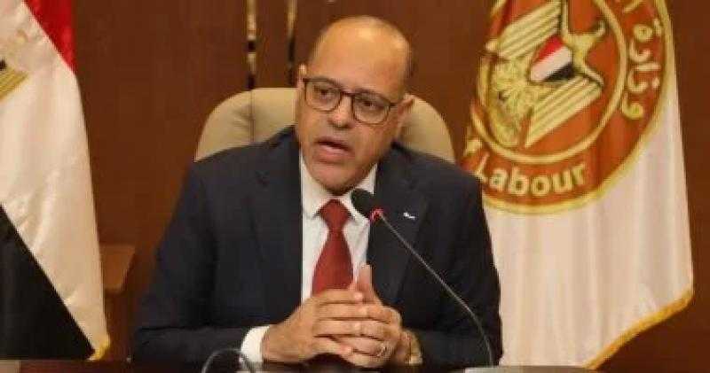 وزير العمل يوجه بمتابعة حادث المنوفية.. وسرعة صرف التعويضات اللازمة