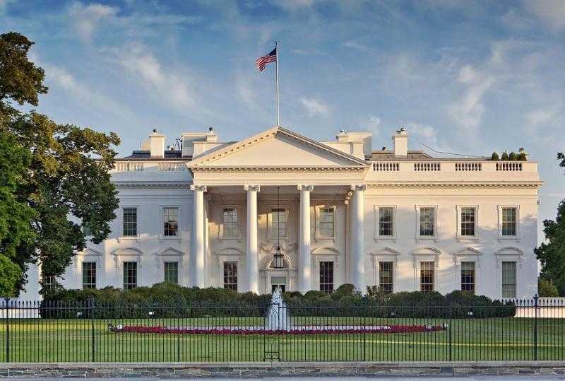 البيت الأبيض: الأمر التنفيذي برفع العقوبات عن سوريا يدخل حيز التنفيذ الثلاثاء 1 يوليو