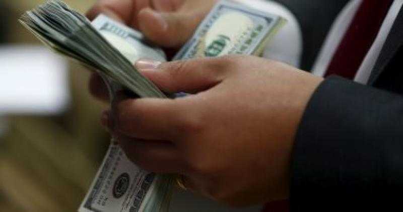 الداخلية تضبط عملات أجنبية فى السوق السوداء بقيمة 5 ملايين جنيه