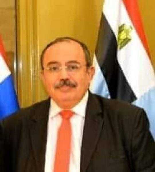 محمد عبد الظاهر يكتب: للوطن مش للمحافظين دعما لاستقرار الجبهة الداخلية