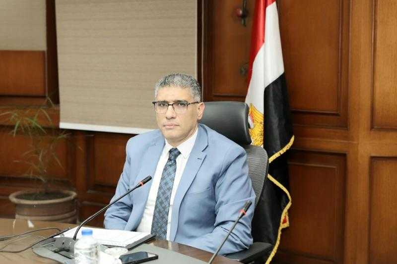 محافظ الجيزة يأمر بحملات مكثفة ضد باعة الوقود غير المرخصين
